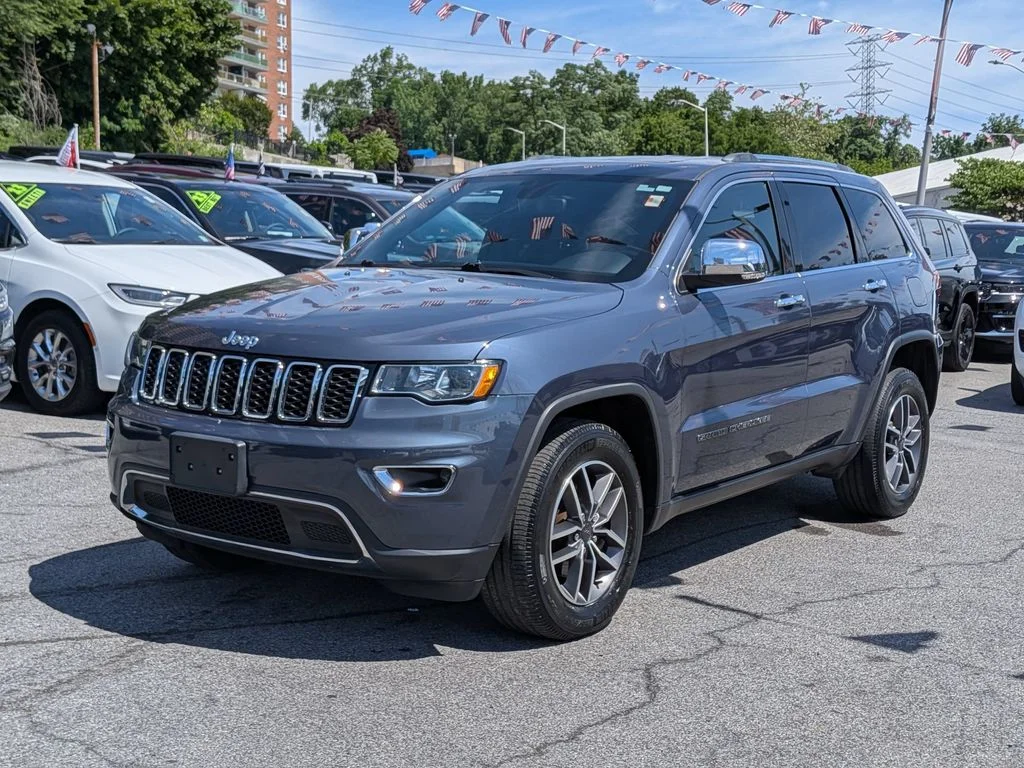 Used 2020 Blue Jeep Limited image 1