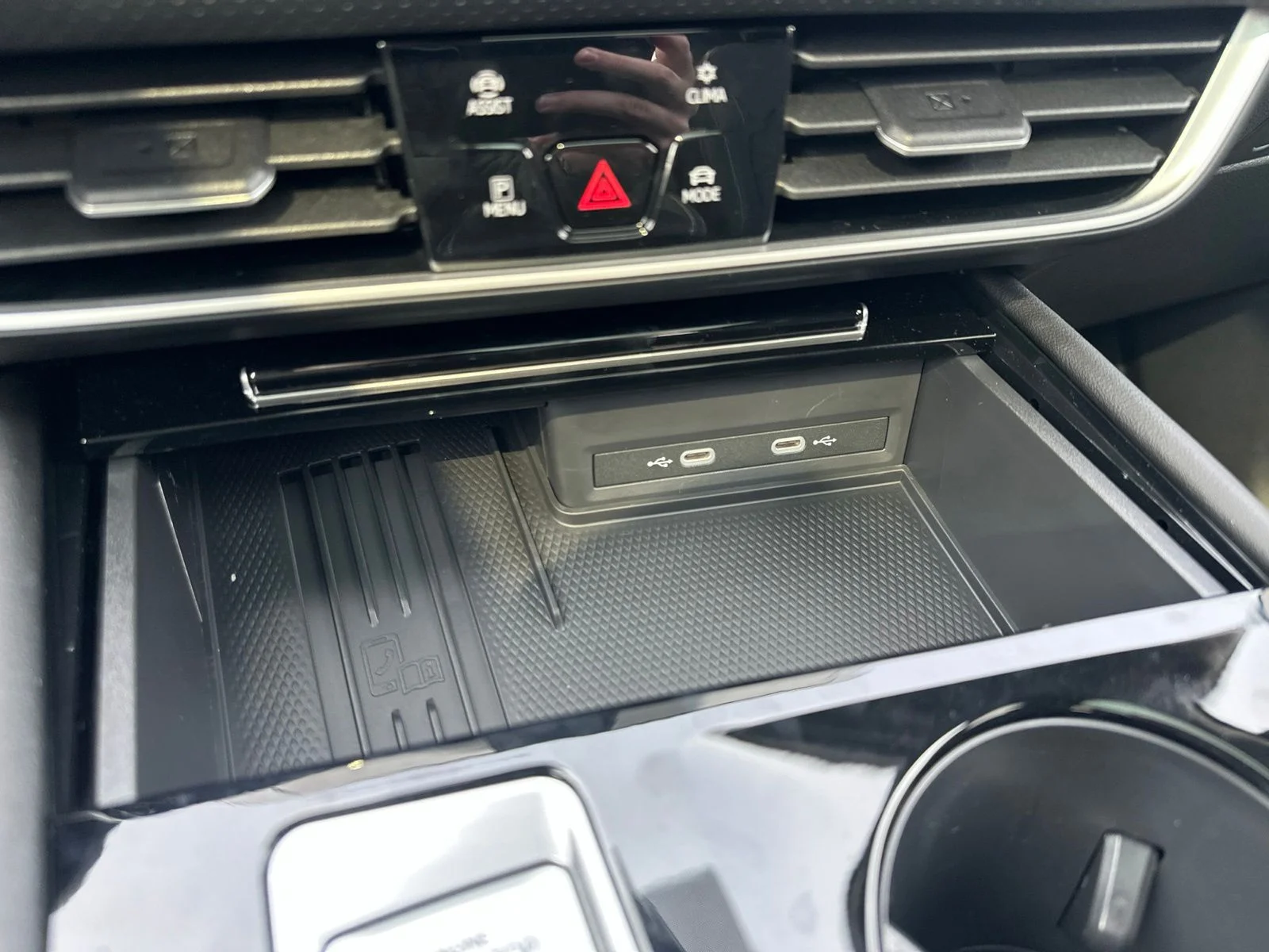 2026 Volkswagen Atlas SE w/Tech - Photo 67