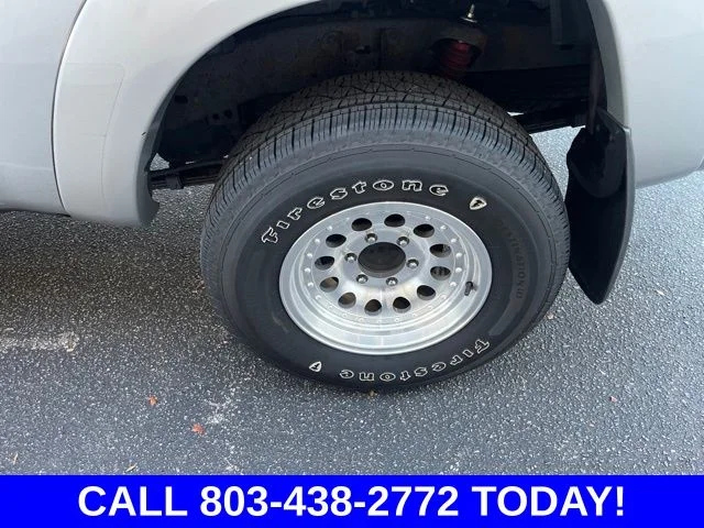 Used 2008 Silver Toyota Base image 22