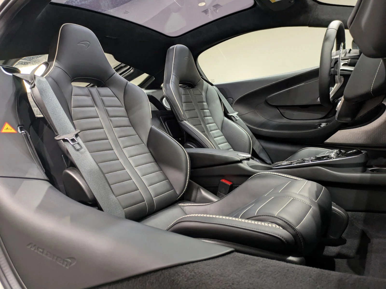 2025 McLaren GTS Base - Photo 18