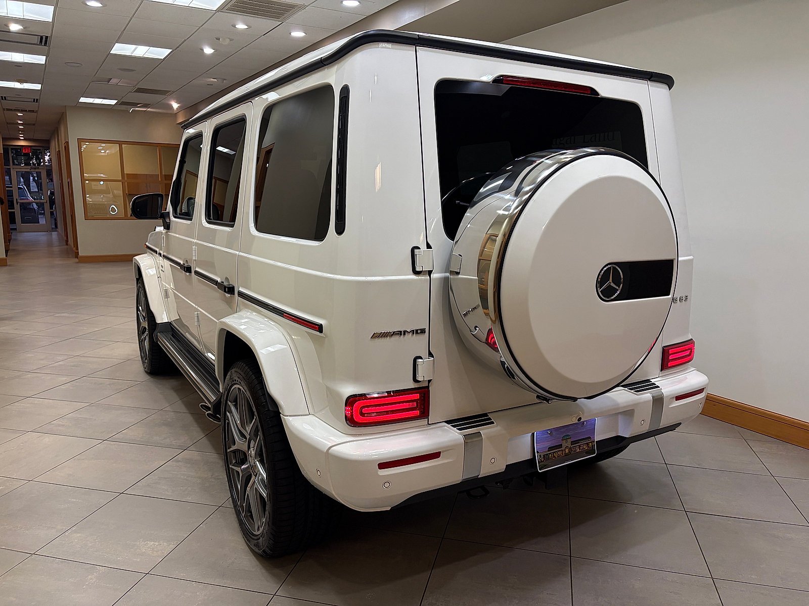 New 2027 Polar White Mercedes-Benz AMG® G 63 image 38