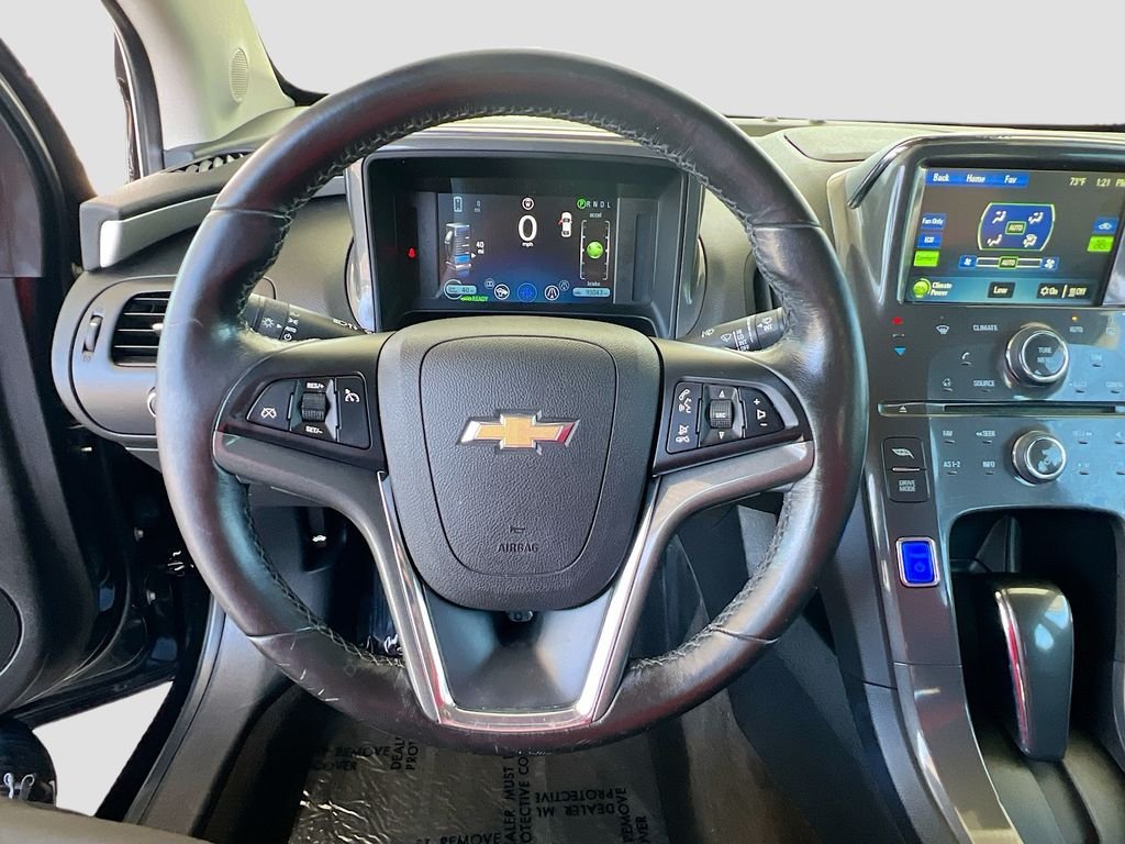 Used 2014 Black Chevrolet Base image 11
