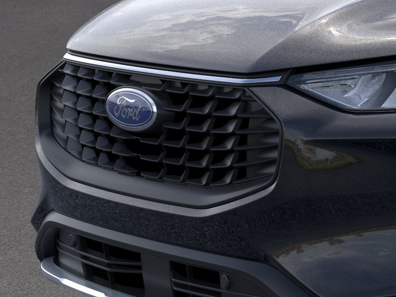 New 2025 Agate Black Metallic Ford Active™ image 17