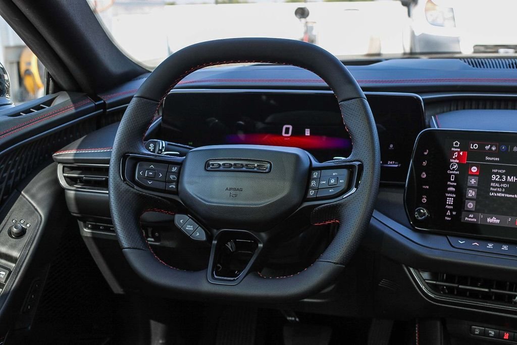 New 2026 Diamond Black Crystal Pearlcoat Dodge R/T Plus image 15