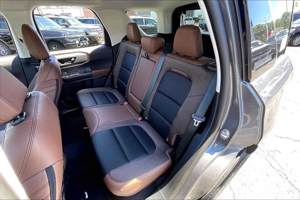 New 2025 Carbonized Gray Metallic Ford Outer Banks® image 25