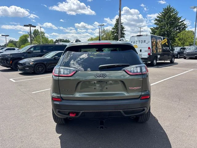 Used 2021 Green Jeep Trailhawk image 31