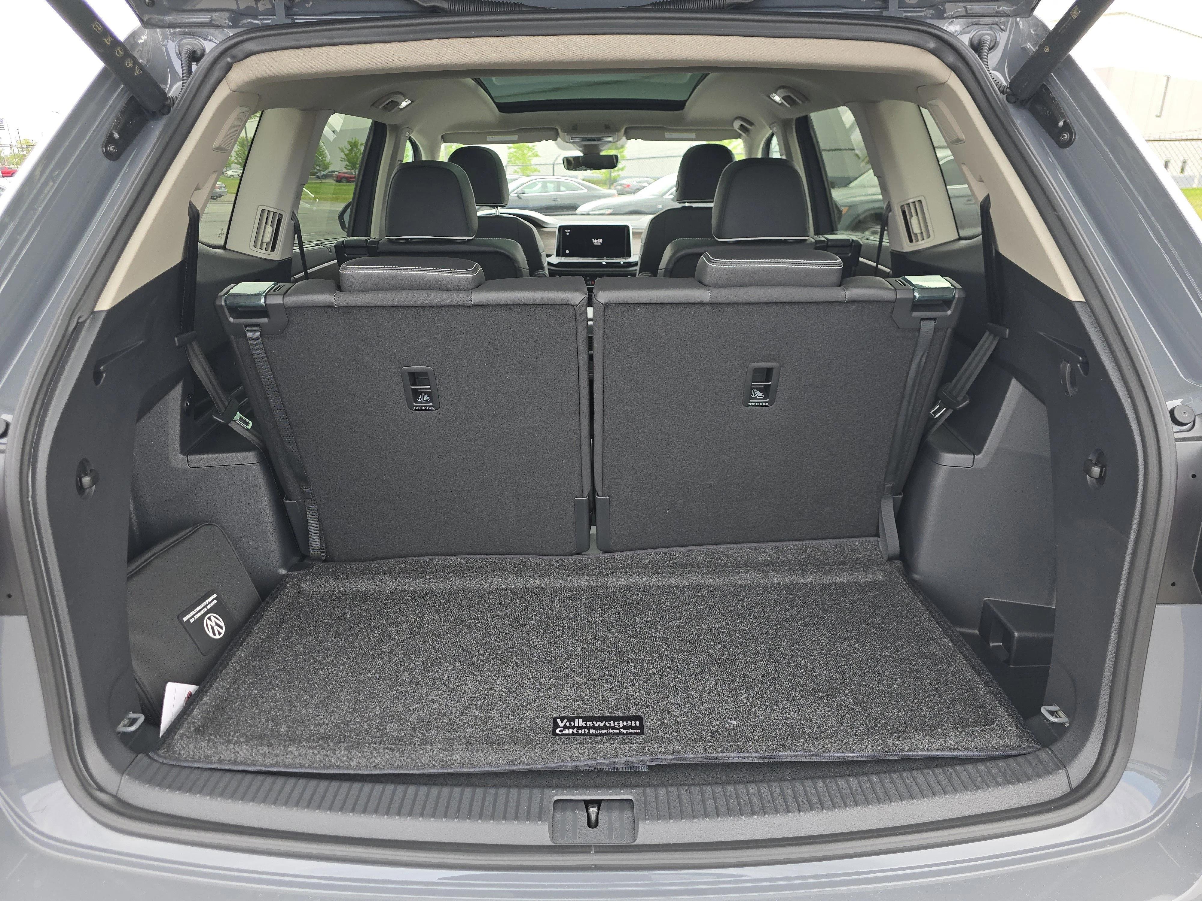 New 2026 Pure Gray Volkswagen 2.0T SEL Premium R-Line image 18
