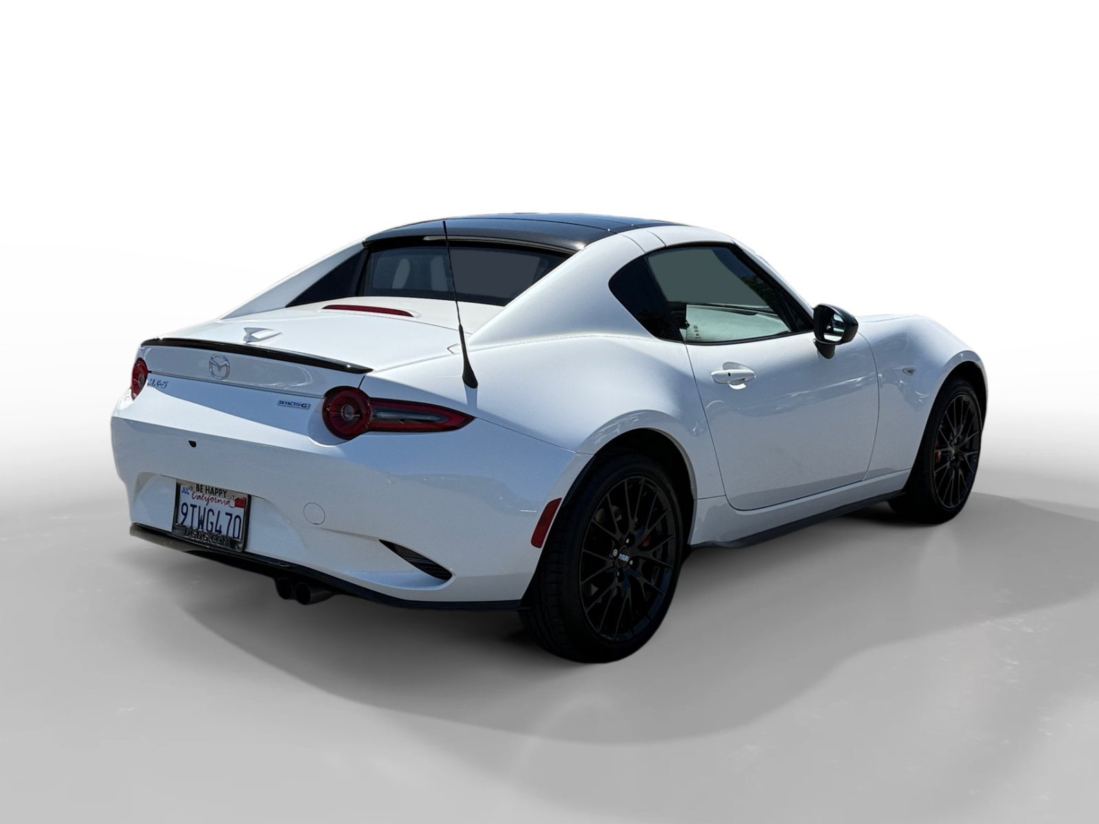 Certified Used 2025 Snowflake White Pearl Mazda Club image 5