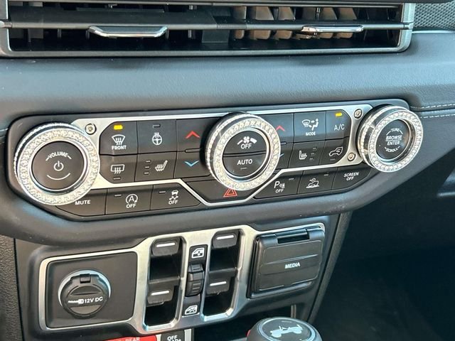 Certified Used 2024  Jeep Rubicon X image 35