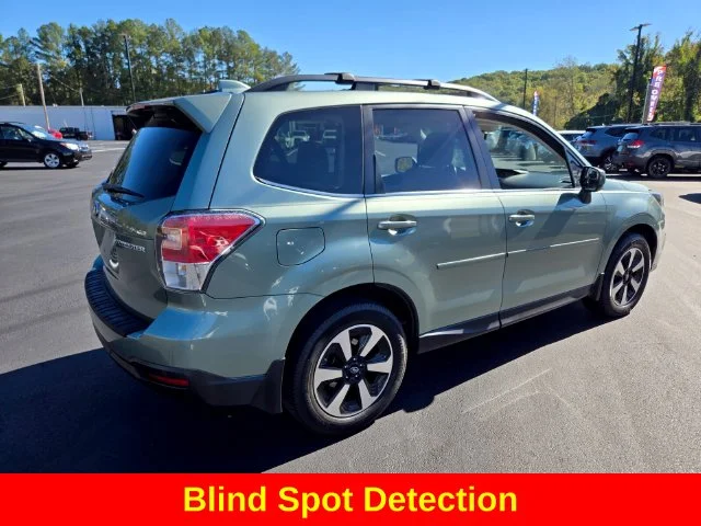 Used 2018 Green Subaru 2.5i Limited image 9