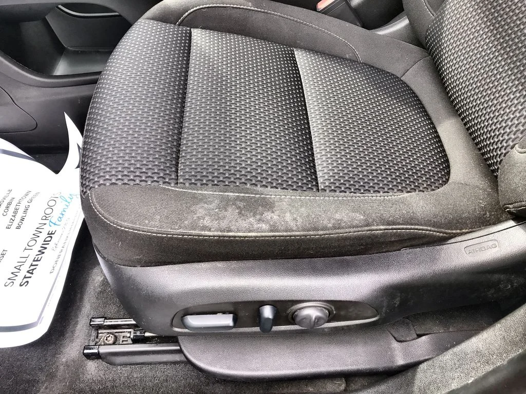 Certified Used 2023 White GMC SLE image 12