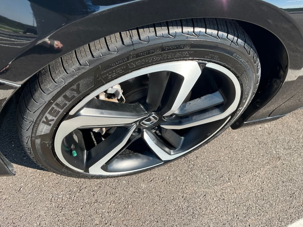 Used 2020 Black Honda Sport image 9