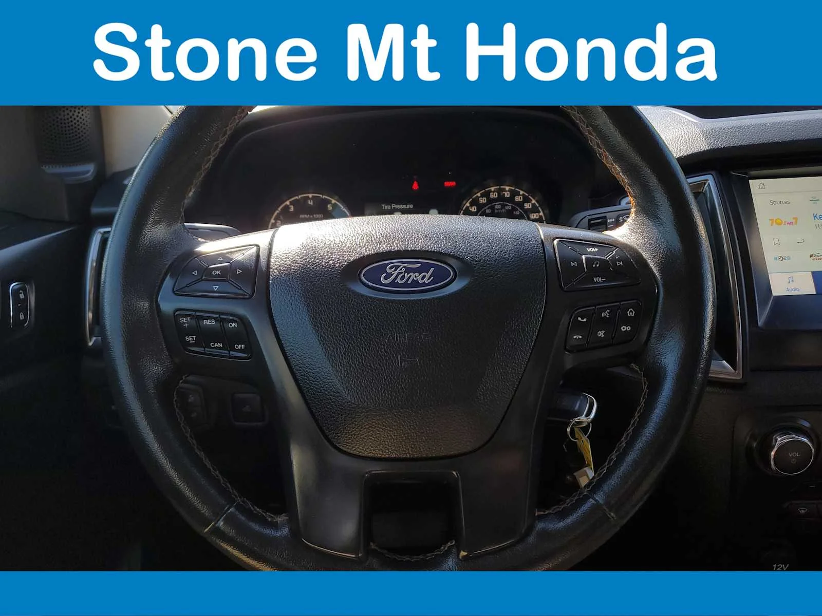 Used 2022 Iconic Silver Metallic Ford XLT image 22