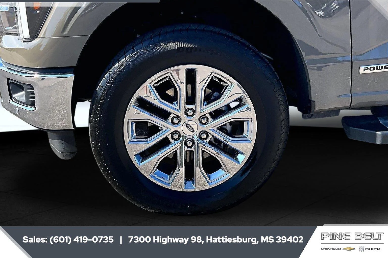 Used 2025 Marsh Gray Ford LARIAT image 8