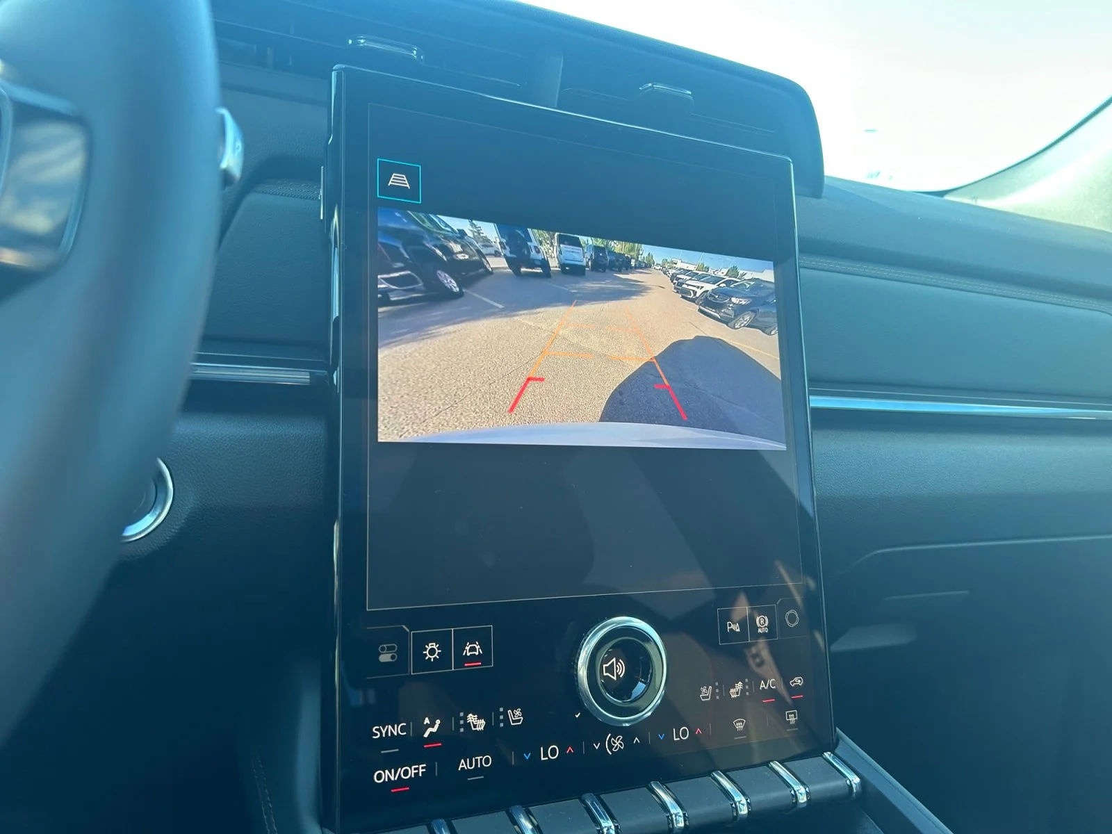 New 2027 Summit White GMC AWD AT4 image 26