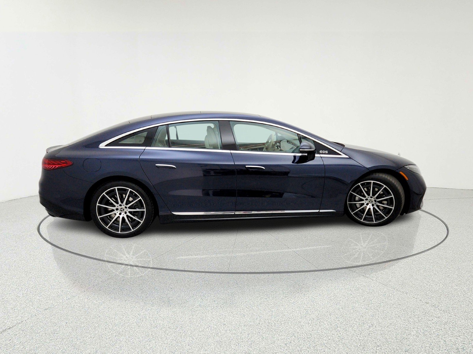 New 2026 Nautical Blue Metallic Mercedes-Benz EQS 450 4MATIC® Sedan image 7