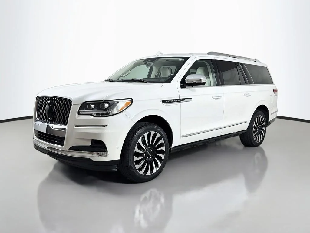 2023 Lincoln Navigator