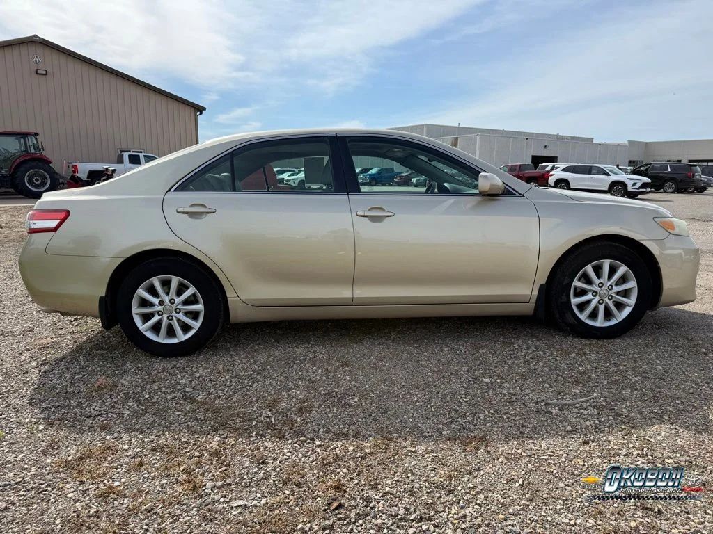 Used 2011 Toyota Camry XLE with VIN 4T4BF3EK6BR127884 for sale in Spirit Lake, IA