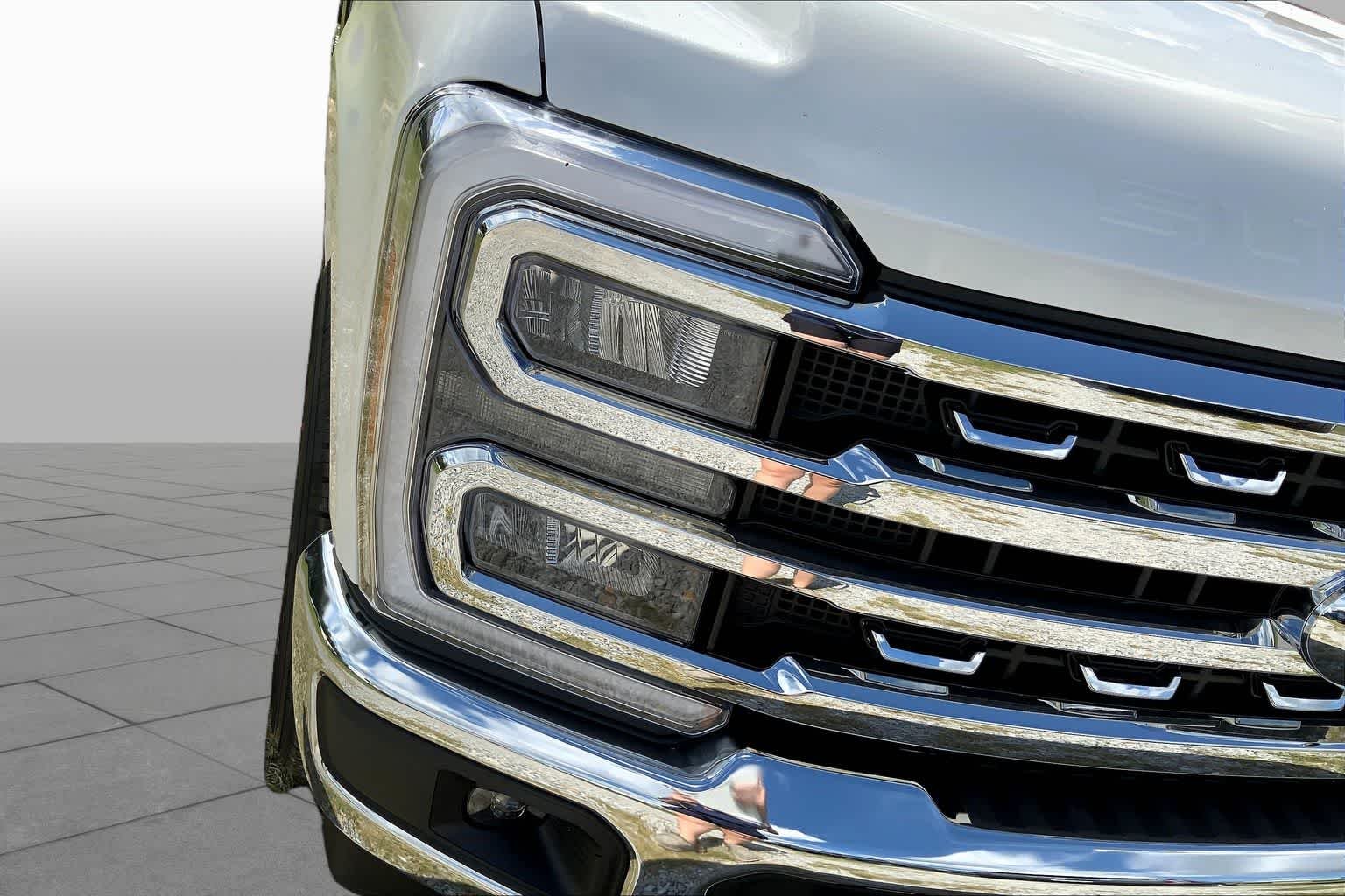 2026 Ford F-350 Super Duty Lariat - Photo 13
