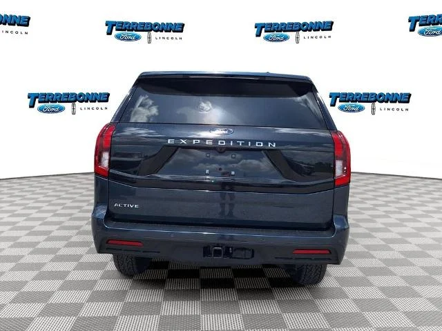 New 2026 Stone Blue Metallic Ford Active image 31