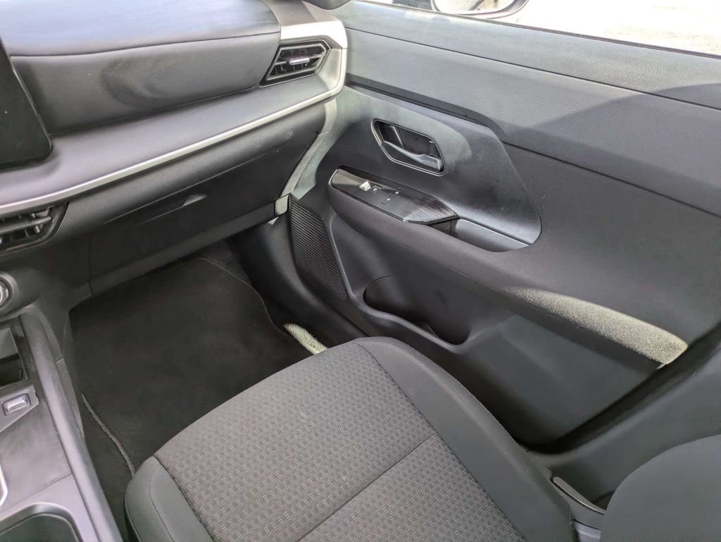 Used 2025 Gray Nissan S image 21