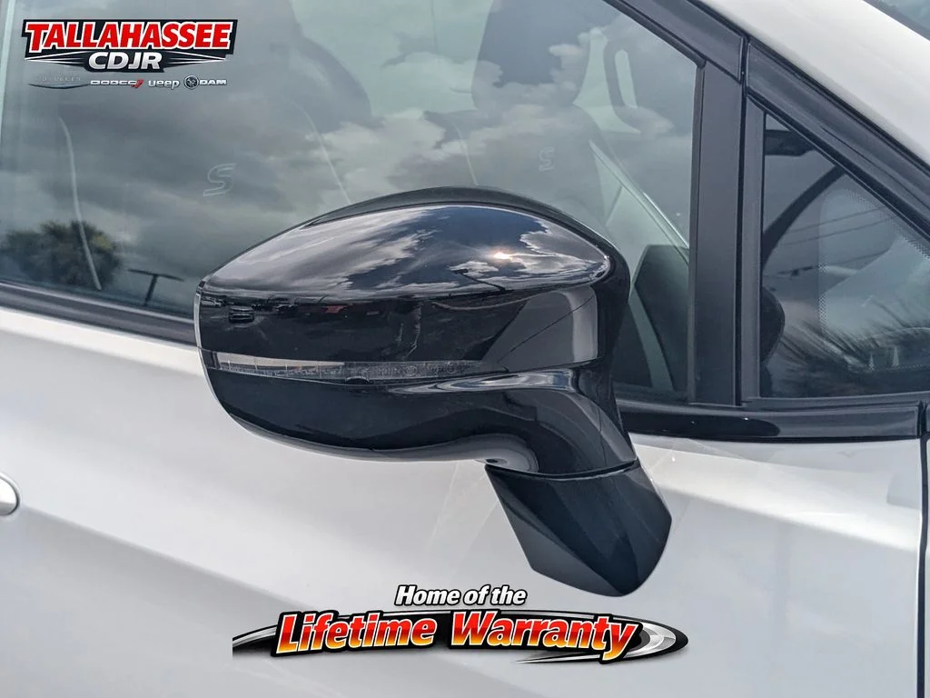 2026 Chrysler Pacifica Limited - Photo 11