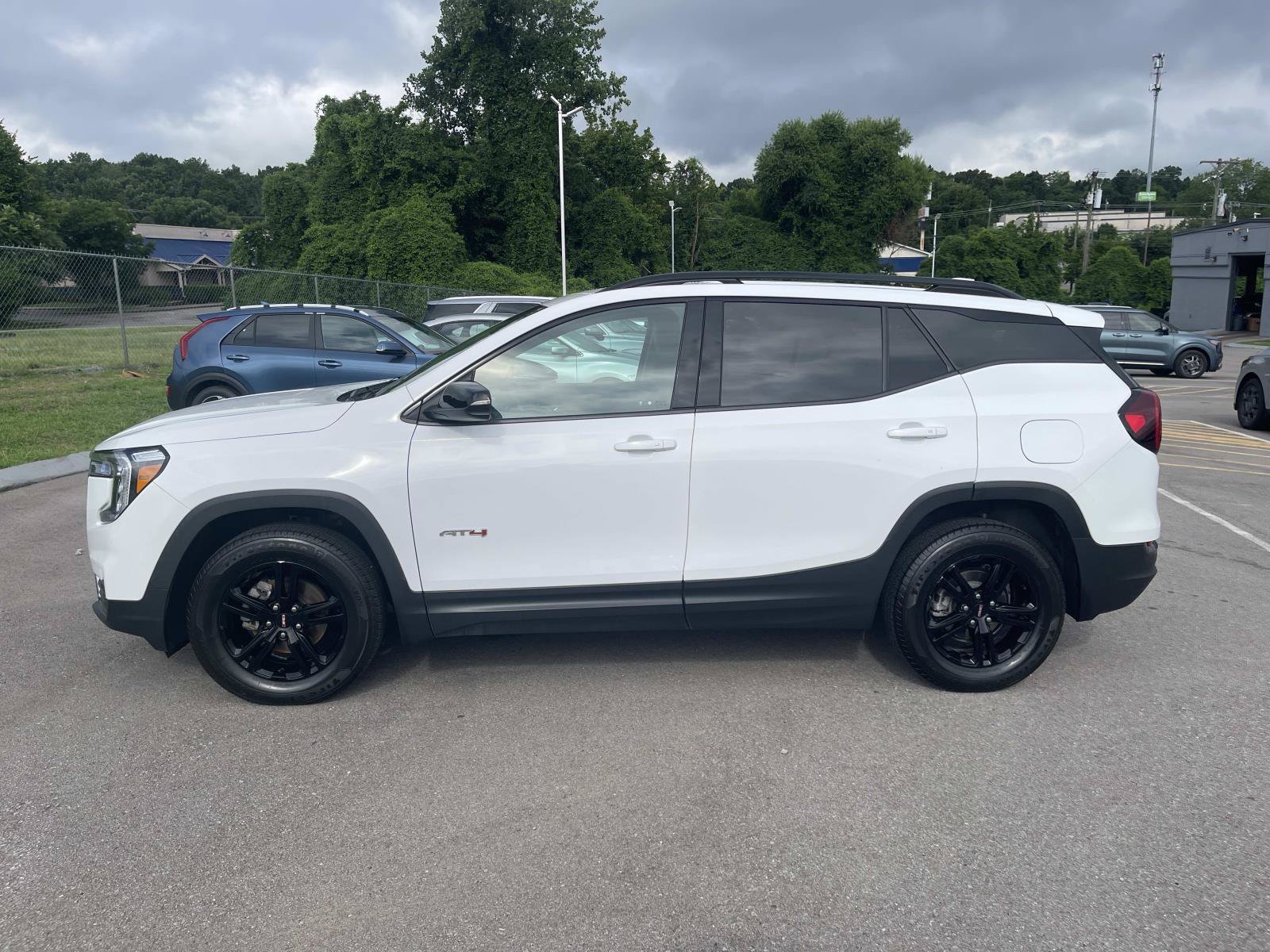 Used 2023 Summit White GMC AT4 image 6