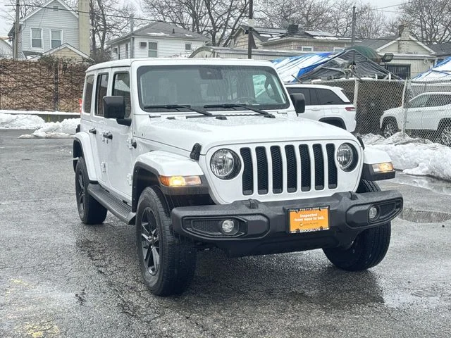 Certified Used 2022 White/off-white Jeep Unlimited Sahara Altitude image 2