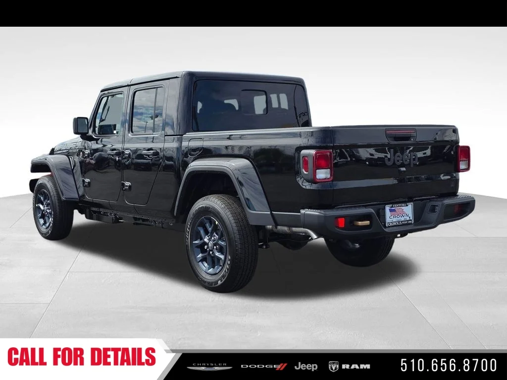 New 2026 Black Clear-Coat Exterior Paint Jeep 85th Anniversary Edition image 7