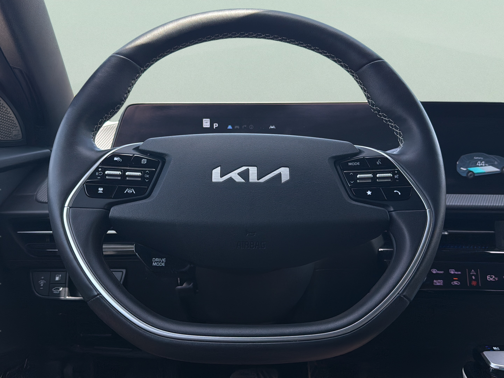 Used 2024 Runway Red Kia GT-Line image 28