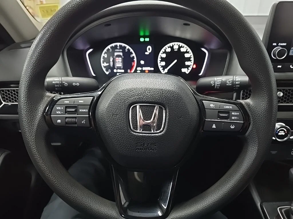 Used 2024 Crystal Black Pearl Honda LX image 18