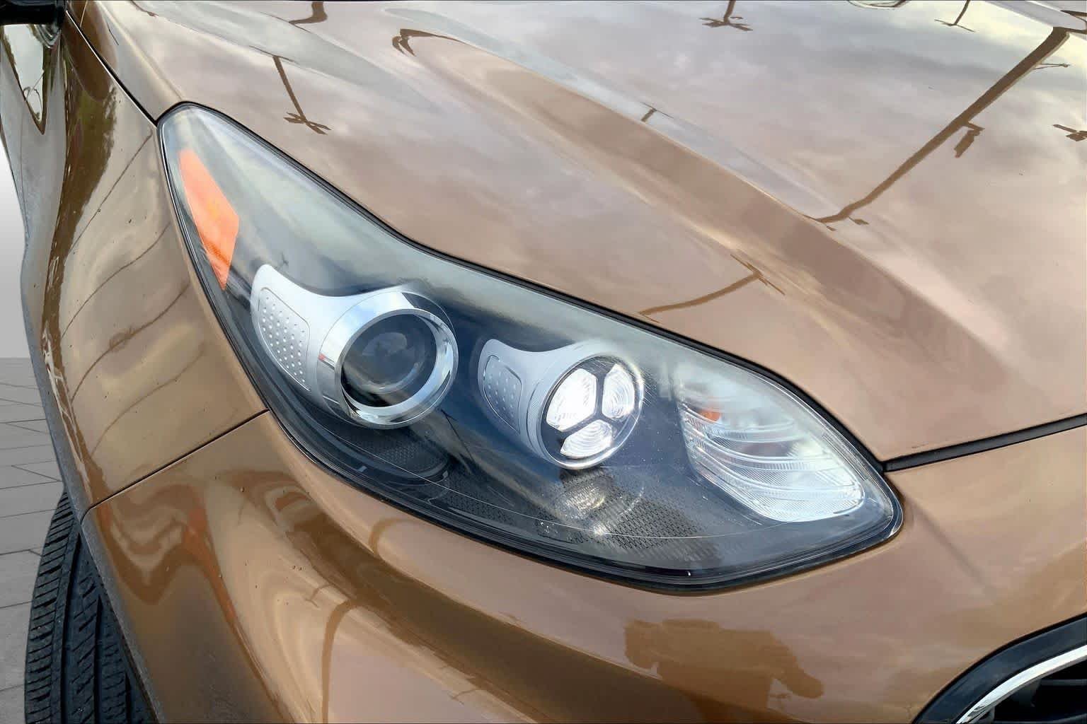 Used 2020 Burnished Copper Kia LX image 25