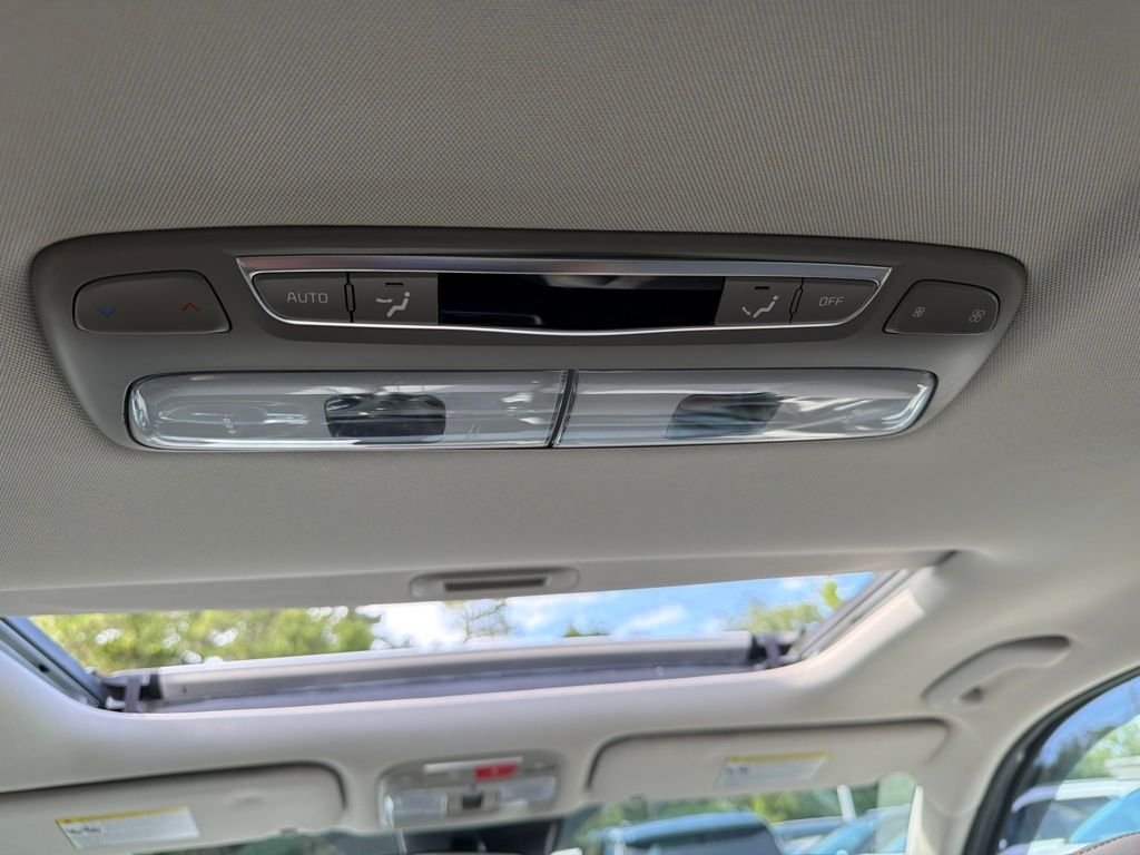 Certified Used 2023 Gray Kia S image 24
