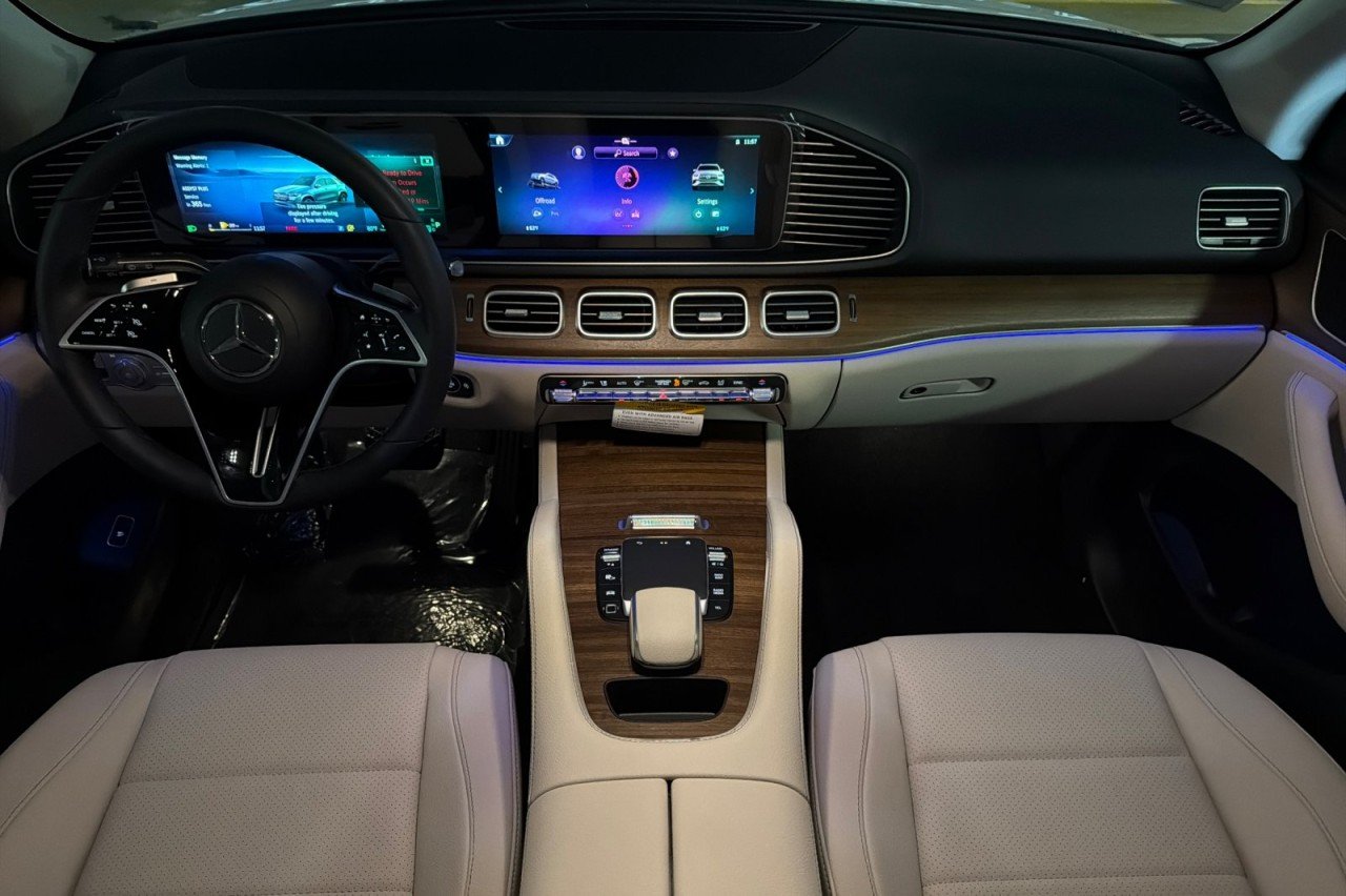 New 2026 Polar White Mercedes-Benz GLE 350 4MATIC® SUV image 12