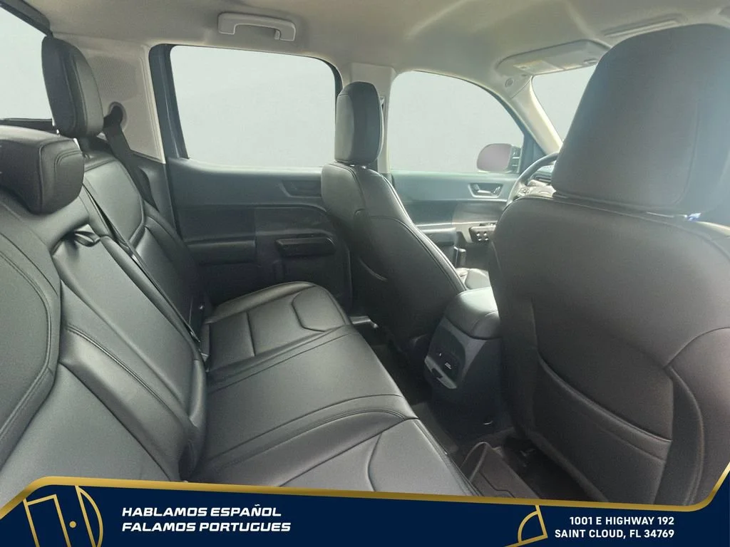 Used 2024 Gray Ford Lariat image 22