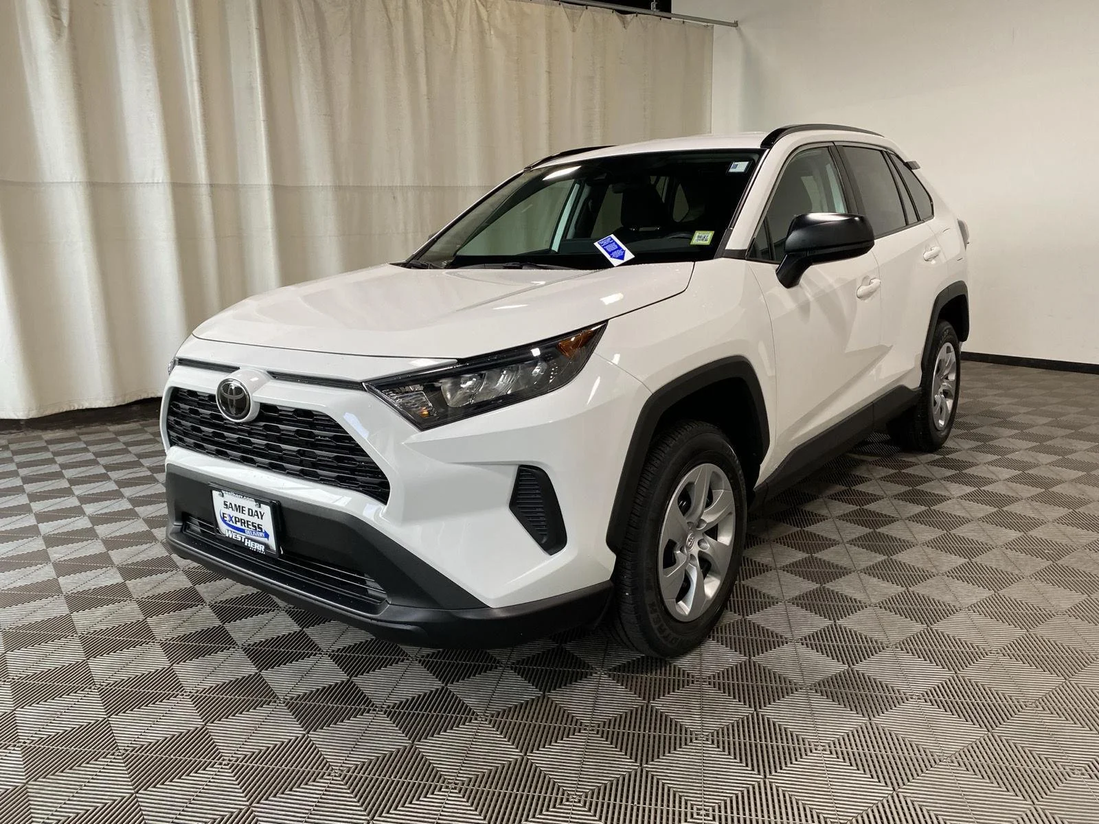 Used 2021 Super White Toyota LE image 3