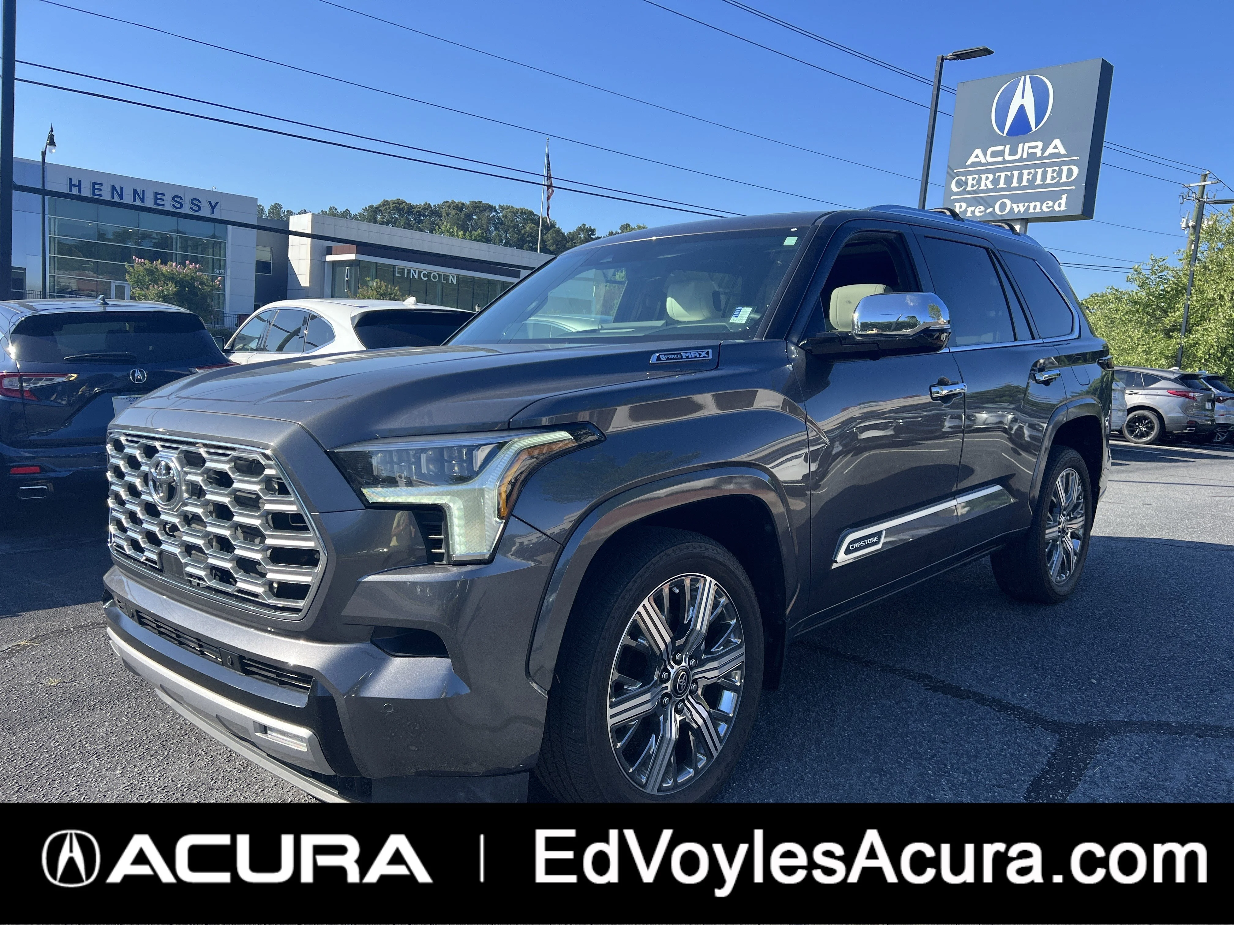 2025 Toyota Sequoia Capstone 4WD i-FORCE MAX Hybrid's photo