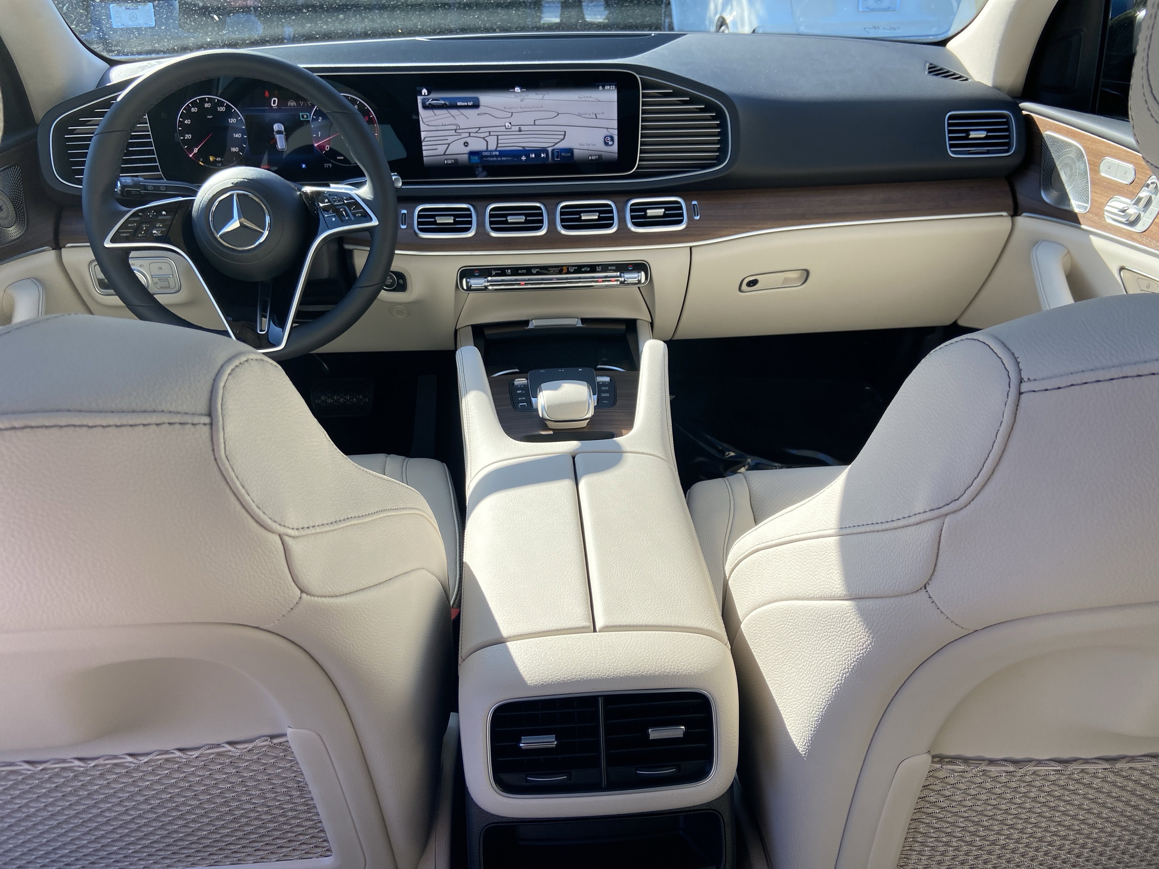 New 2026 Black Mercedes-Benz GLE 450 4MATIC® SUV image 22