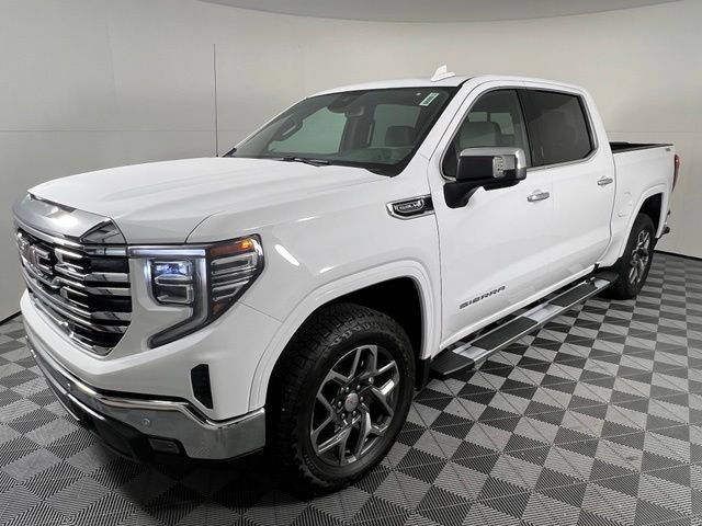 New 2026 Summit White GMC SLT image 3