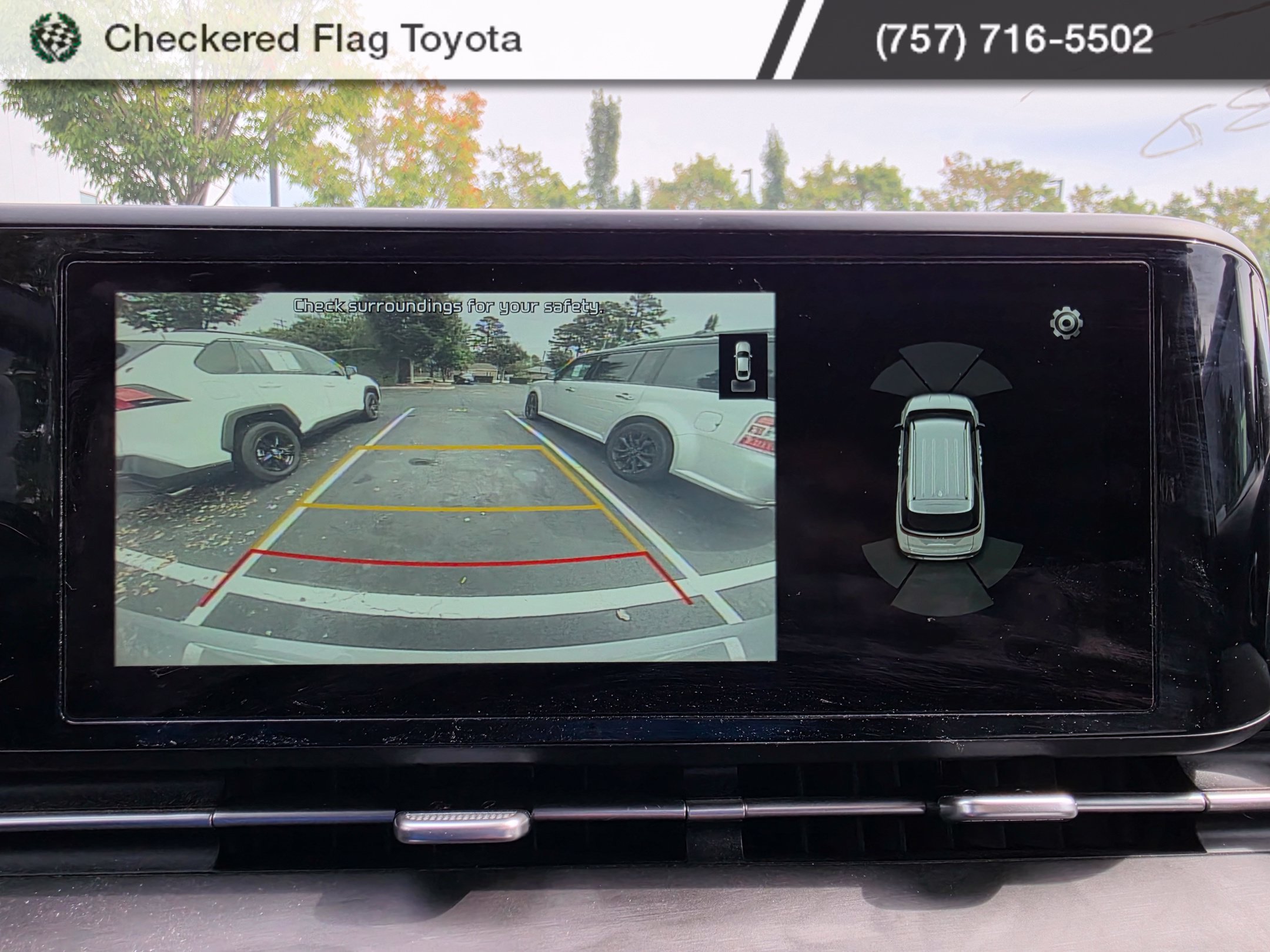 Used 2022 Ceramic Silver Kia EX image 15