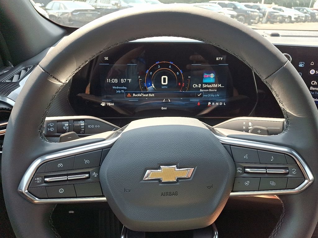 2027 Chevrolet Equinox LT - Photo 9
