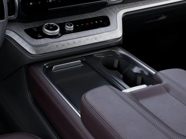 New 2027 Gray Metallic Ford Platinum image 15