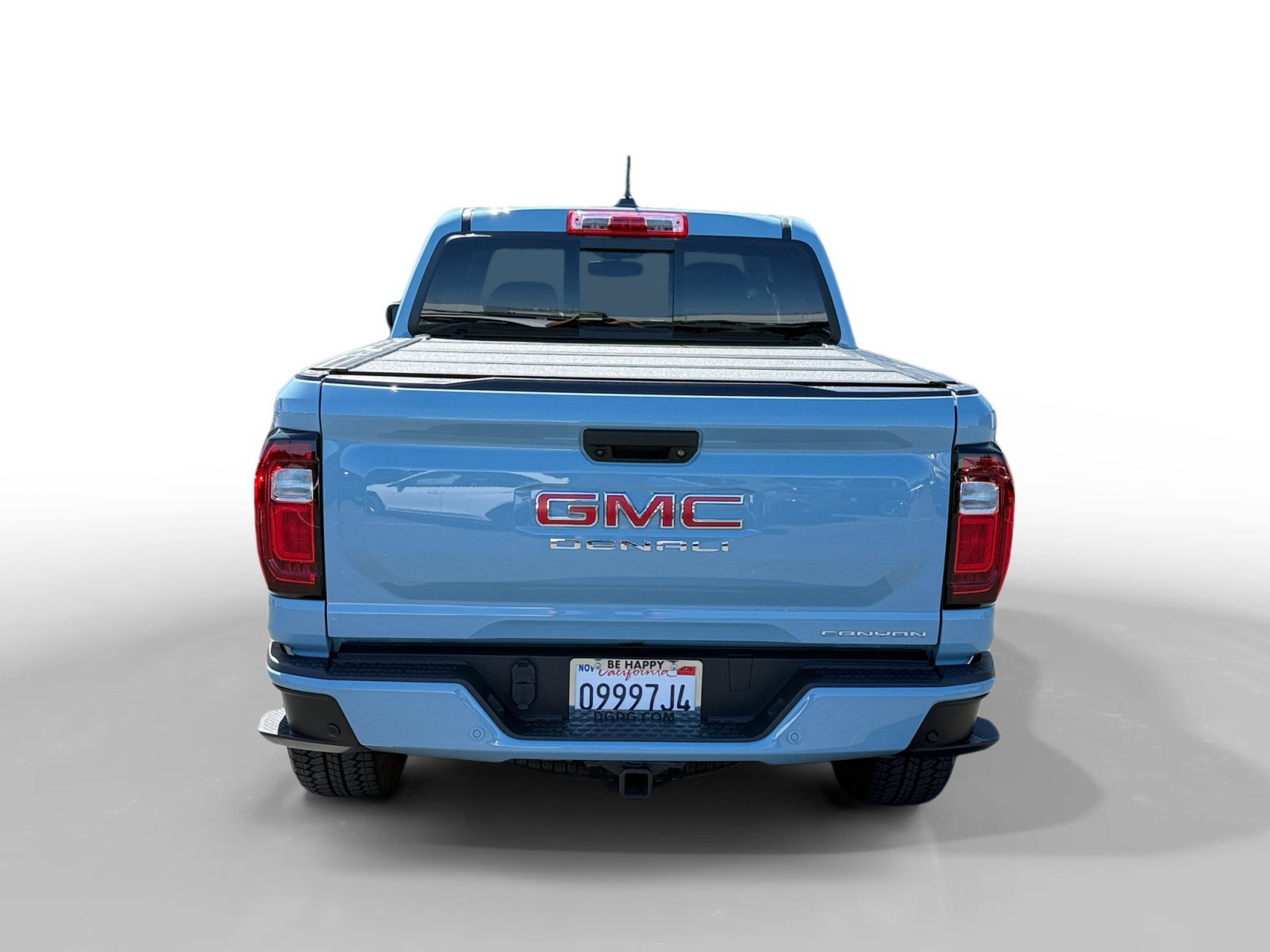 Used 2026 Glacier Metallic GMC Denali image 4