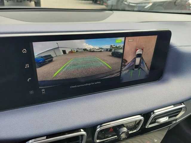 New 2026 Black Nissan SL image 26