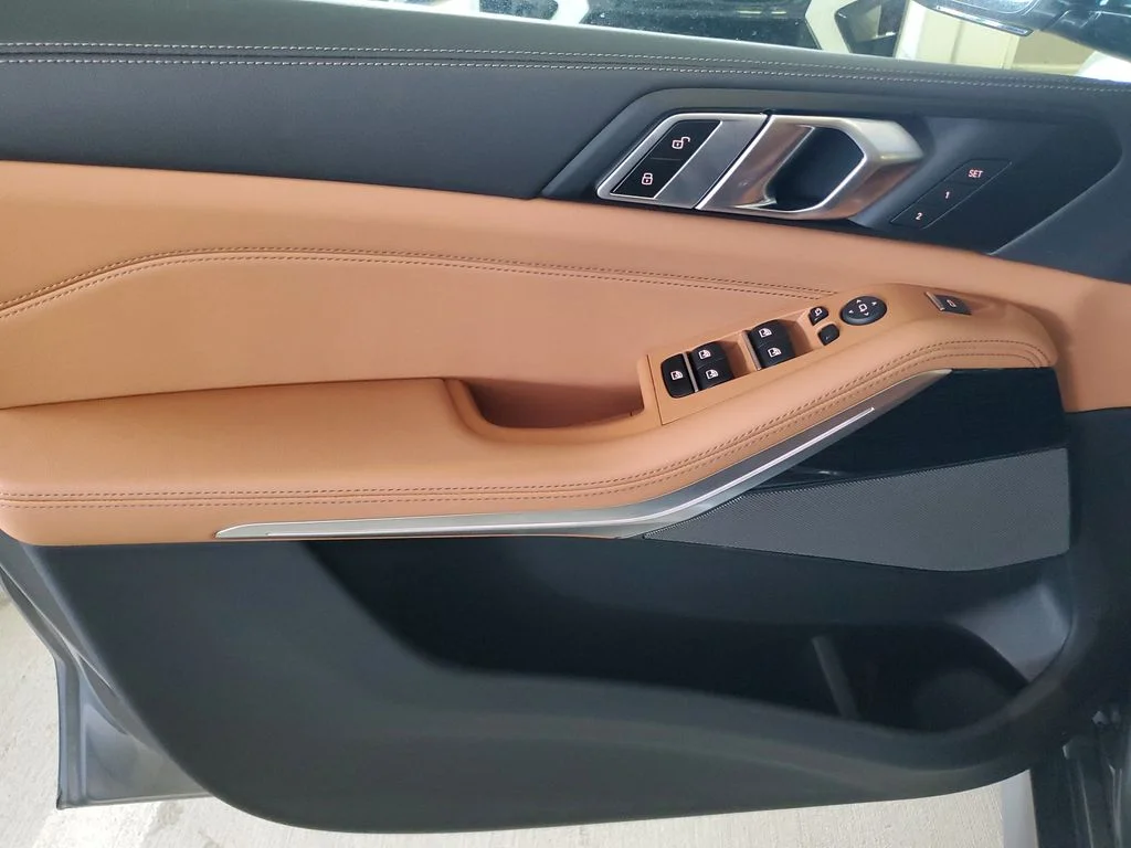 New 2026 Gray BMW sDrive40i image 14