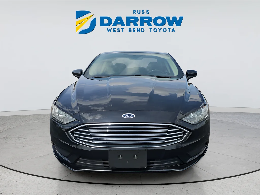 Used 2018 Black Ford SE image 8