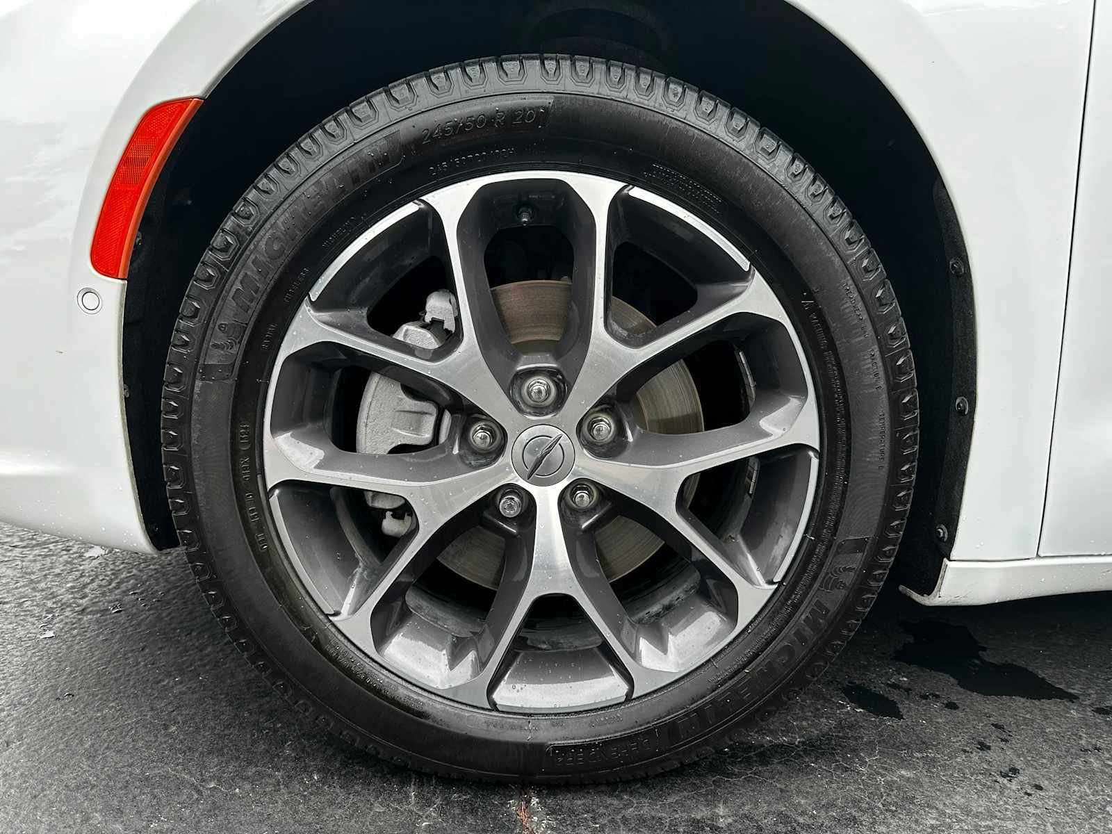 2022 Chrysler Pacifica Limited - Photo 7