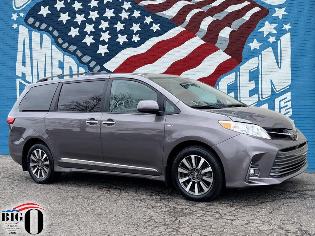 2018 Toyota Sienna XLE Premium