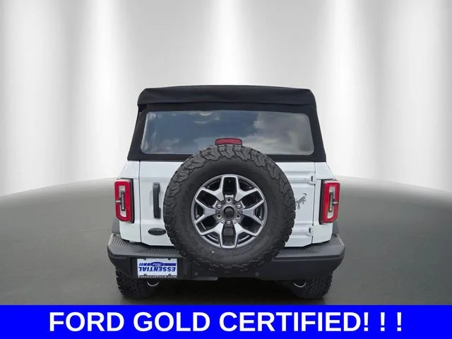 Certified Used 2025 Oxford White Ford Badlands image 4