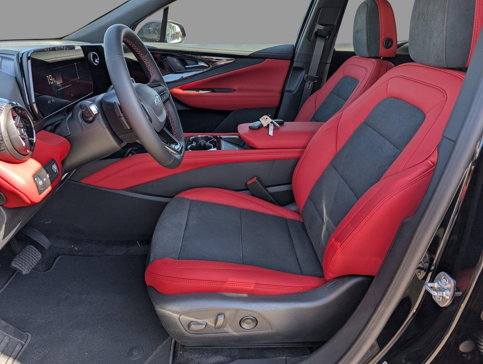 2025 Chevrolet Blazer EV RS - Photo 14